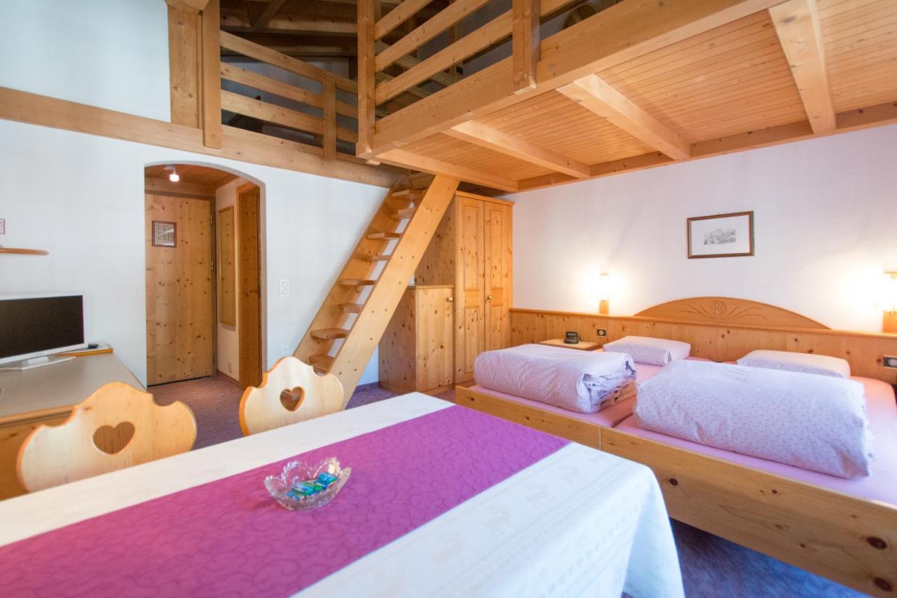 Hotel Soliva セドルン エクステリア 写真